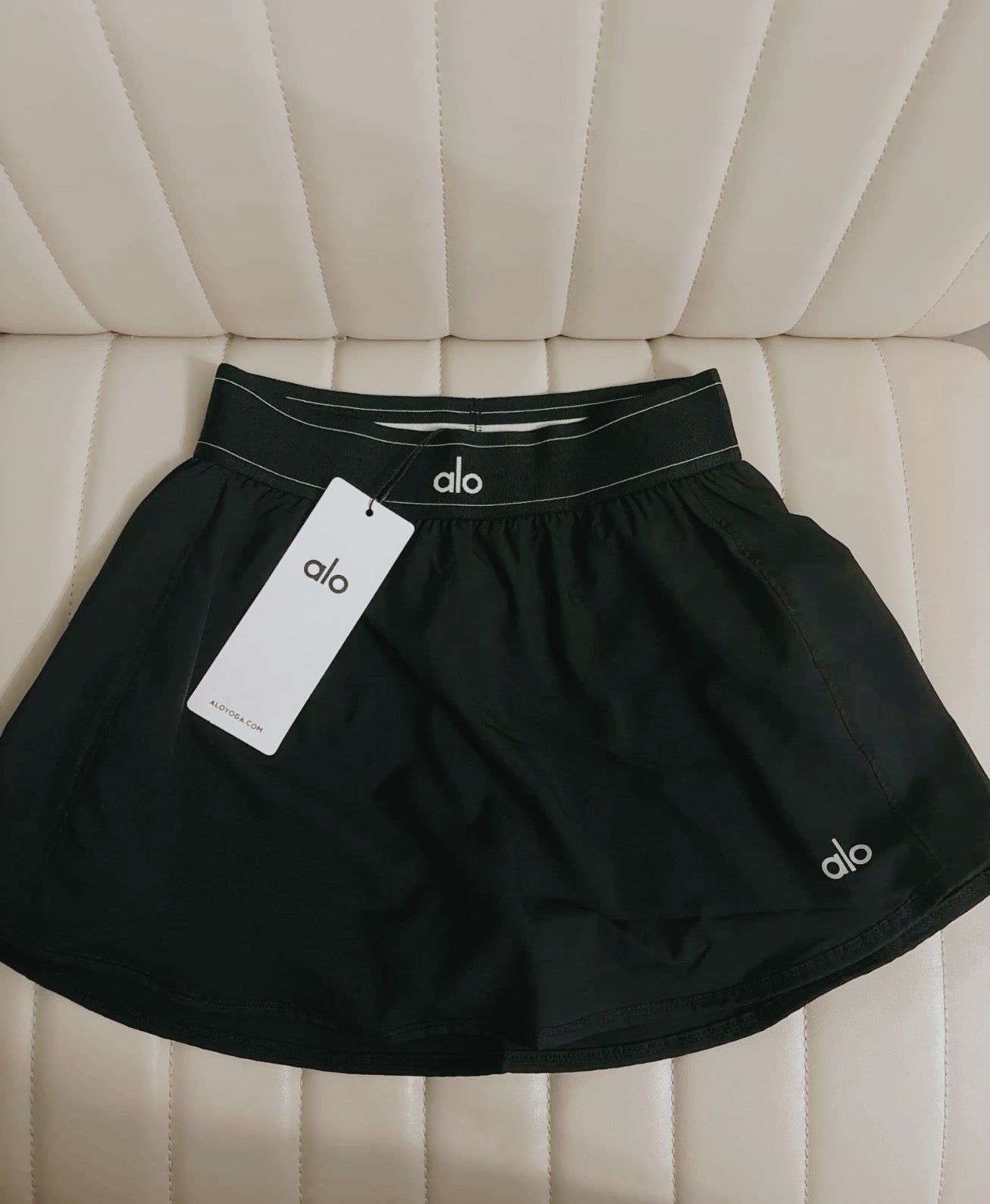 Alo yoga skirt